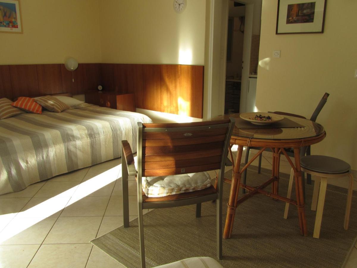 Apartment Petrovic Korcula Town Bagian luar foto