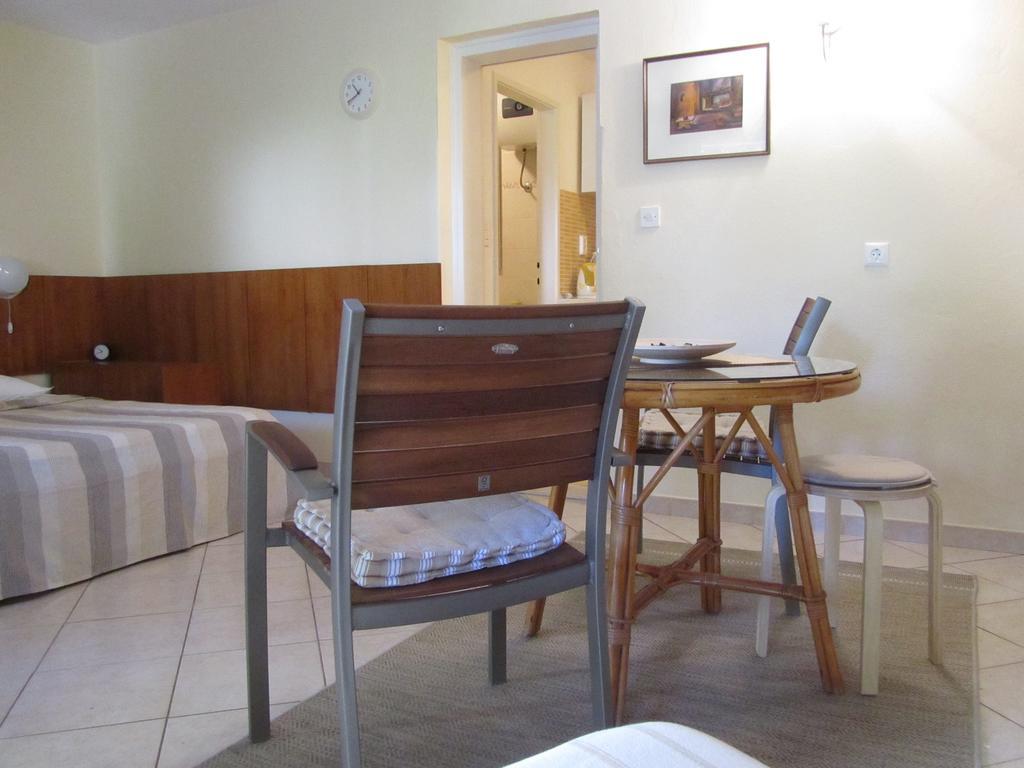 Apartment Petrovic Korcula Town Bagian luar foto