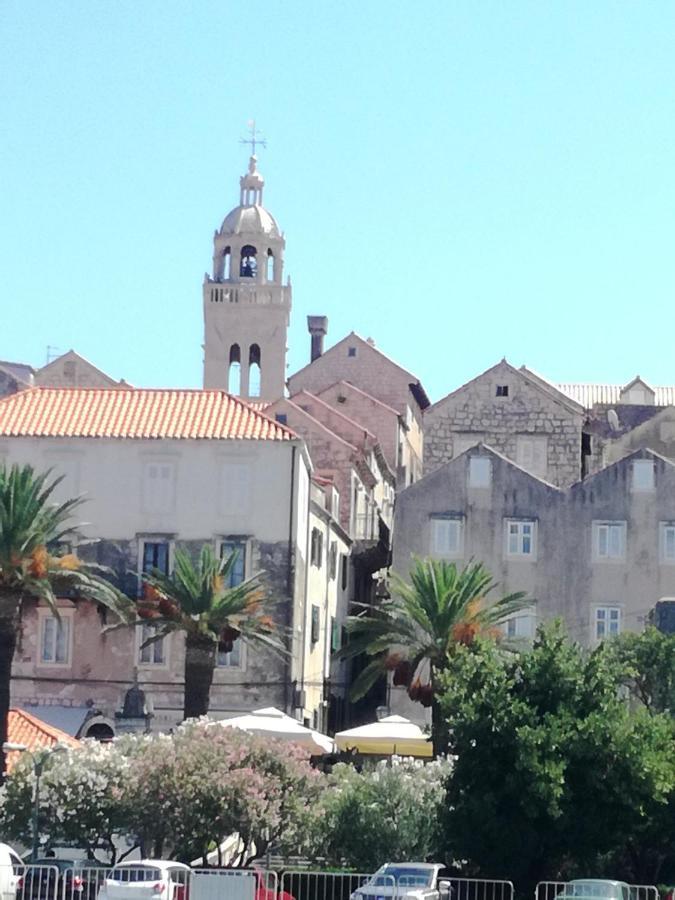 Apartment Petrovic Korcula Town Bagian luar foto